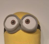 Minion, ca. 30 cm, neuwertig, gelb mit Arbeitshose, Stoff/Kuschel Bayern - Harburg (Schwaben) Vorschau