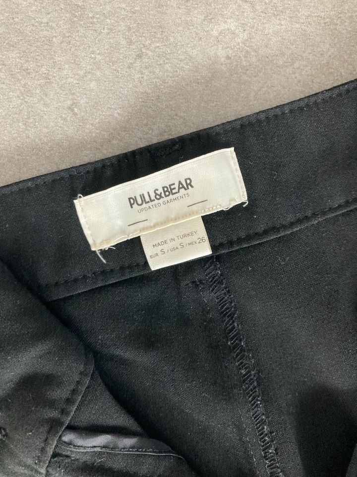 Pull&Bear Anzug Hose Größe S in Überherrn