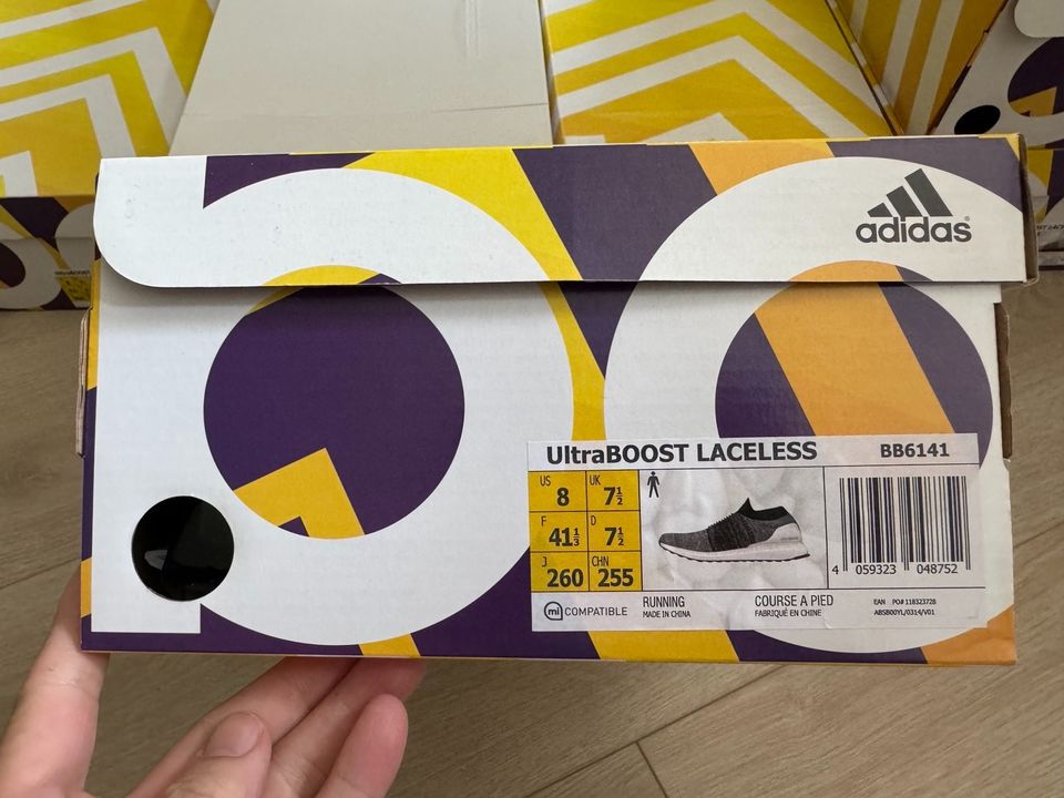 adidas Ultra Boost Laceless BB6141 in Dortmund