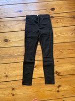 Topshop Jamie Gr. W26 L32 XS 34 Stretch schwarz Röhrenjeans Berlin - Wilmersdorf Vorschau