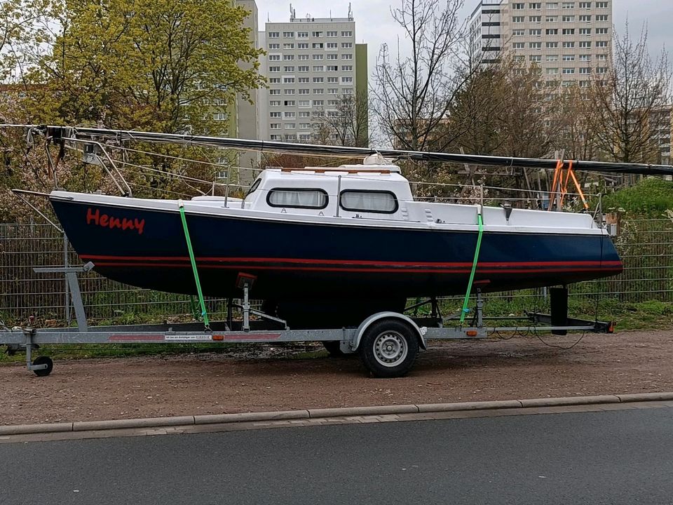 Segelboot Friendship-23 + Trailer in Erfurt