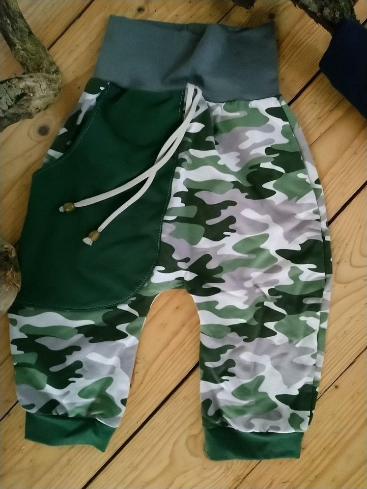 Set Gr 122-128 Hoodie Pumphose SlimFit Jeep Weltraum SommerPants in Ergoldsbach