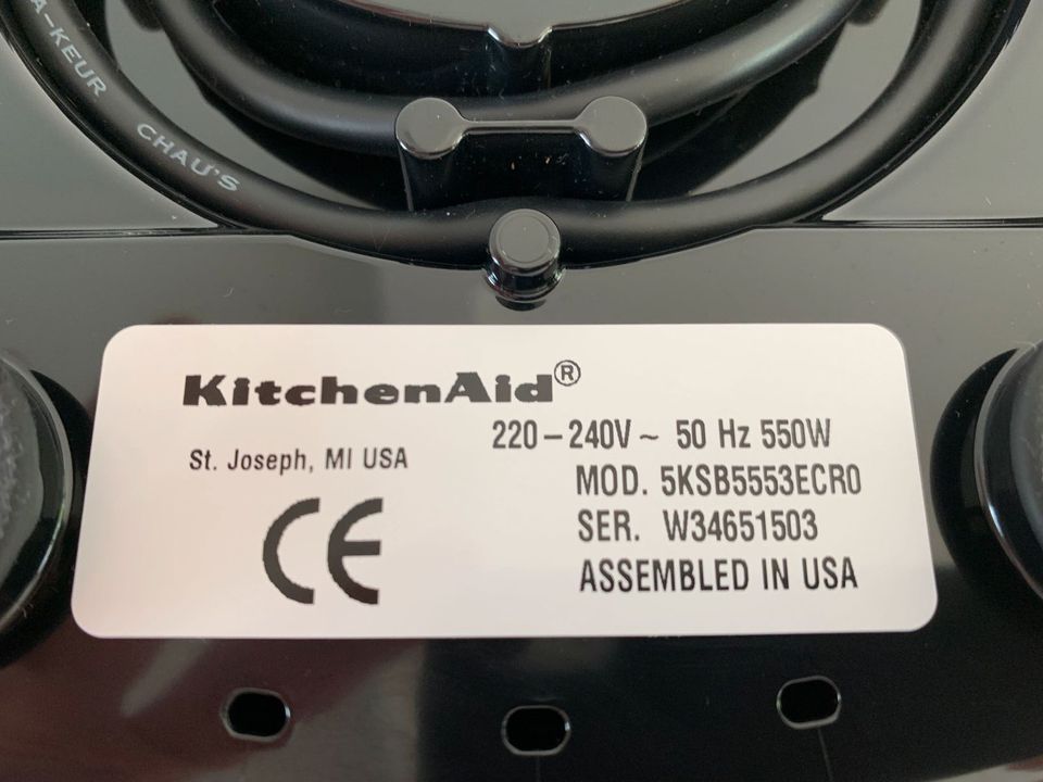 Kitchen Aid KitchenAid Artisan Standmixer Mixer Blender chrom NEU in Hannover