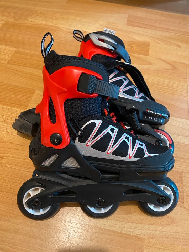 Rollerblades/Inlineskates Gr. 28-32 verstellbar für Kinder in Berlin