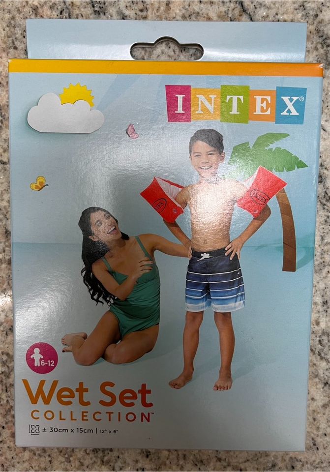 Intex Luftmatratze/Wasserball/Jet/Korb/Schwimmflügel *neu* in Köln