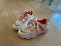 Stylische Damen-Sneaker – Größe 37 Bremen - Huchting Vorschau