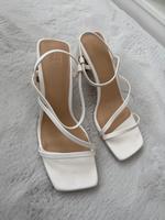 Weiße Absatzsandalen (H&M) Nordrhein-Westfalen - Kempen Vorschau
