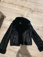 Bikerjacke Bershka 36 s sehr gut schwarz Niedersachsen - Elsfleth Vorschau