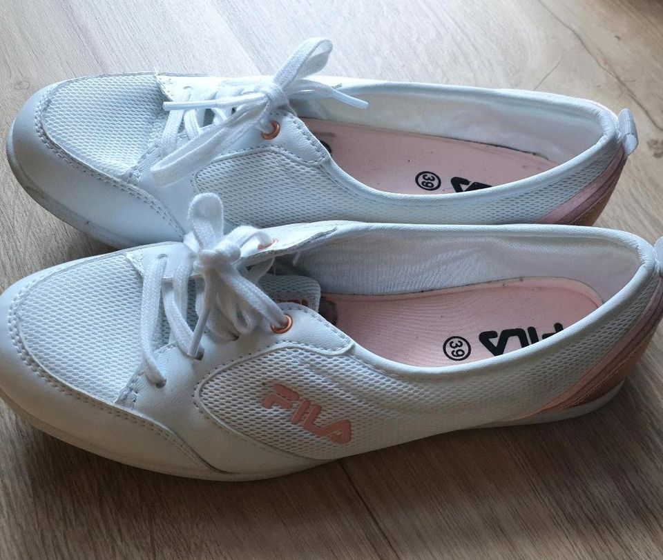 Damenschuhe Ballerina Fila Gr.39 in Sachsen - Coswig | eBay Kleinanzeigen  ist jetzt Kleinanzeigen