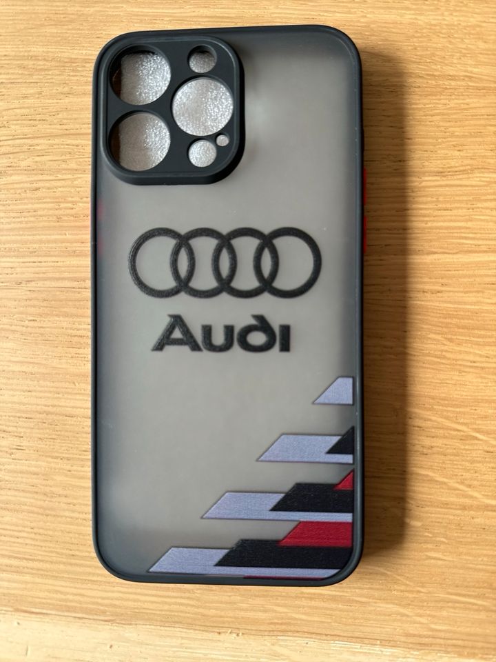 IPhone 15 Pro Handyhülle Audi Design in Bochum