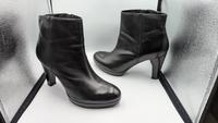 Zign echt Leder High Heel Plateau Stiefeletten schwarz Gr.40 Hessen - Bad Camberg Vorschau