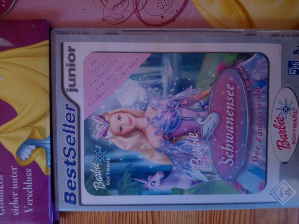 Aufkleber Prinzessin Malbuch Tagebuch CD Rom Barbie Schwanensee in Adelshofen (Oberbayern)