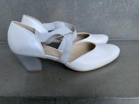 Sandalen Pumps von ARA in Gr. 41  (7 G) top erhalten weiß Bayern - Donauwörth Vorschau