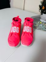 UGG Sneaker Gr.36 in Neon Pink Hessen - Maintal Vorschau