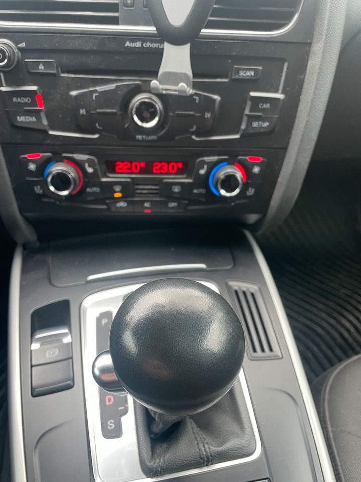 Audi A4 Avant Kombi 1.8 TFSI Benziner Automatikgetriebe mit TÜV in Embsen