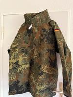 Bundeswehr Nässeschutz – NEUES Modell – Größe L – NEU mit Etikett Berlin - Charlottenburg Vorschau