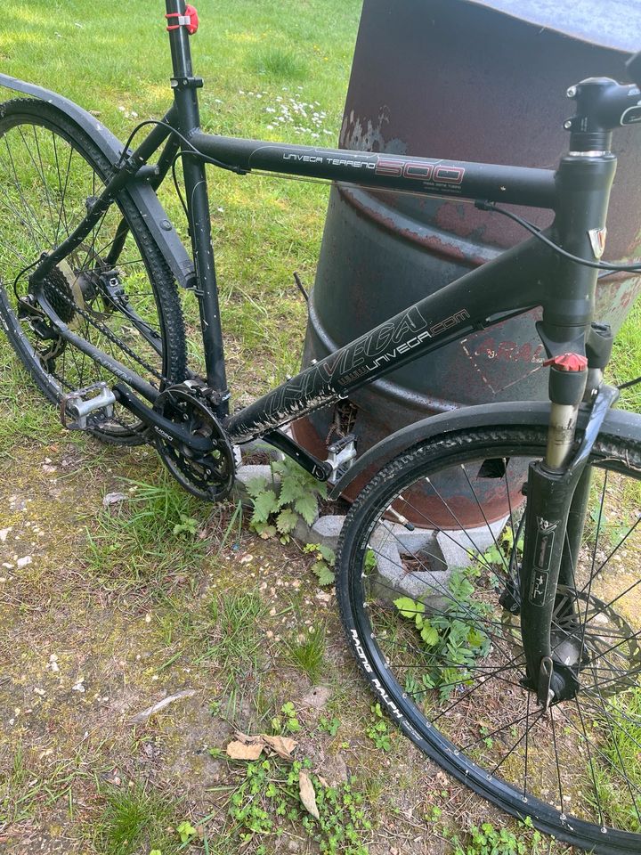 Univega Herren Fahrrad in Lunzenau