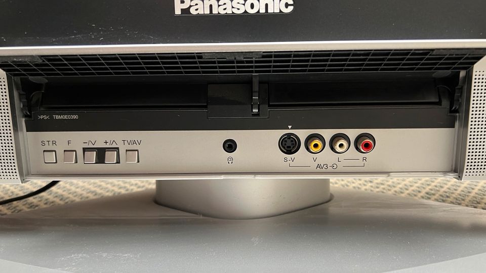 Panasonic TV LCD Fernseher 26 Zoll 26“ Camping Kinderzimmer in Mönchengladbach