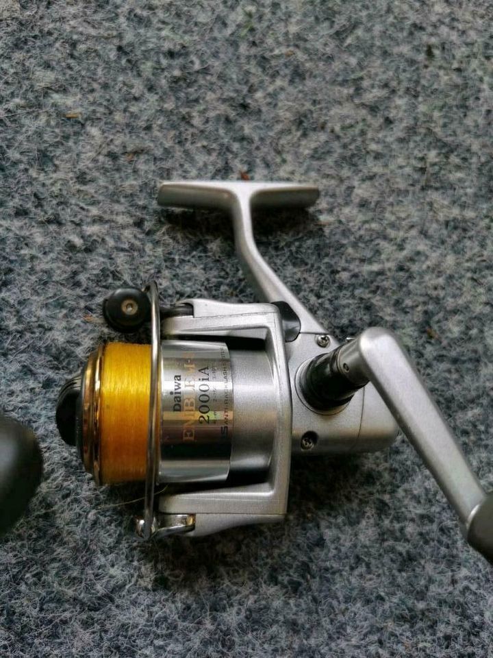 2× Daiwa Emblem-S 2000 iA Angelrollen Spin Zander Barsch Forelle in Bad Bentheim