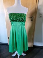 Grünes Abendkleid mit Pailletten Größe 38 Hessen - Eichenzell Vorschau