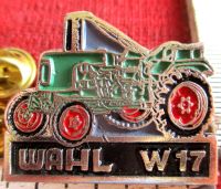 WAHL W 17 Trecker Traktor Abzeichen Orden Pin Made in Germany Sch Niedersachsen - Hoya Vorschau