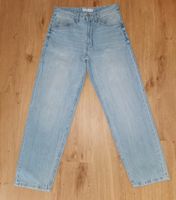 TOP BERSHKA 90s wide Jeans Damen 38 hellblau Bayern - Schweitenkirchen Vorschau