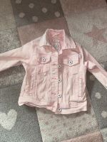 Jeansjacke rosa 104/110 Niedersachsen - Rhauderfehn Vorschau