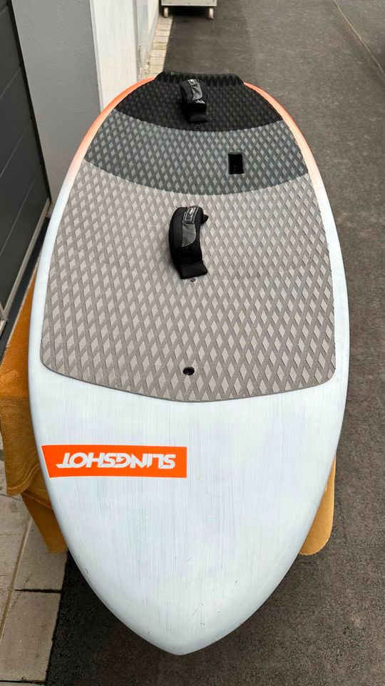 Slingshot Outwit Wing Foilboard 100 lt. in Schwerte