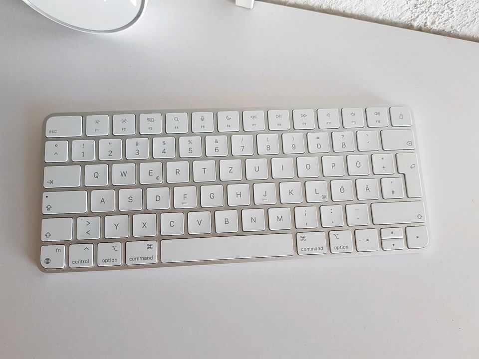 Apple Magic Keyboard Tastatur in Köln