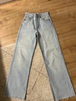 Straight Leg Jeans Hessen - Niestetal Vorschau