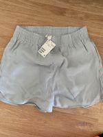 Satin-Shorts, H&M, hellgrau, S, NEU Sachsen - Chemnitz Vorschau