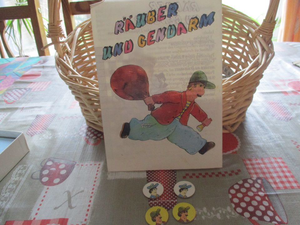 BRETTSPIEL "Räuber und Gendarm - Unser Lieblingsspiel" in Bühnsdorf