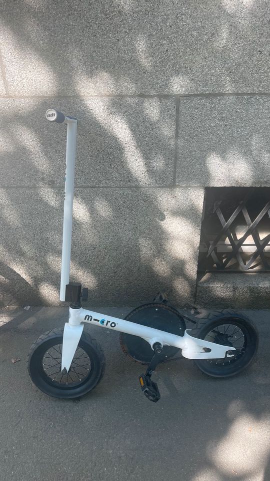 Micro Tretscooter Roller Scooter in Leipzig