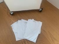 Marc o Polo 3 weiße Baumwollshirts mit V Ausschnitt, Größe S Baden-Württemberg - Mannheim Vorschau