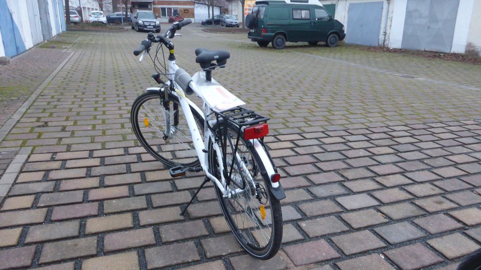 Alu - Trekking - Bike Herren 28er ZÜNDAPP Silver 3,0 in Arenshausen