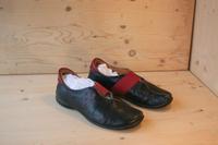 Schuhe Leder schwarz mit rot Think! größe-40 Bayern - Uffing Vorschau
