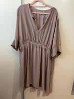H&M xxl Kleid Rose Hochzeit Taufe 48 neu Nordrhein-Westfalen - Königswinter Vorschau