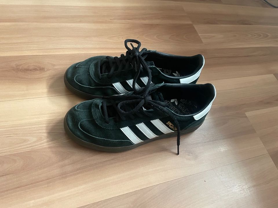 Adidas Spezial Guter Zustand! in Aalen