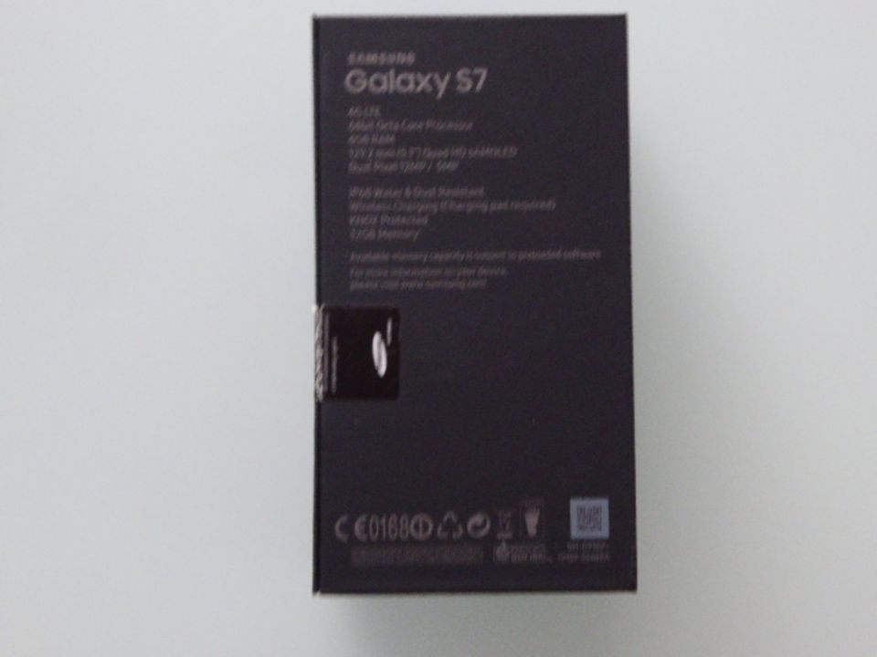 Handy Samsung Galaxy S7, Silver Titanium in Möttingen