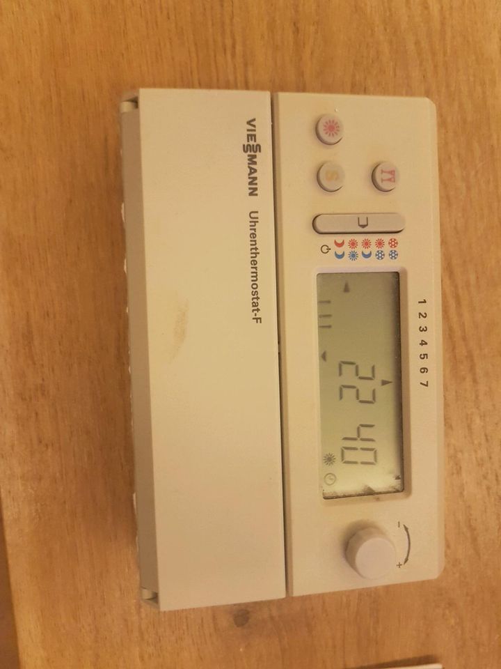 Viessmann uhrenthermostat bedin teil Fernbedienung in Düsseldorf