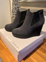 Calvin Klein Jeans Sydney Schuhe/Keilstiefelette Gr. 36 Niedersachsen - Hude (Oldenburg) Vorschau