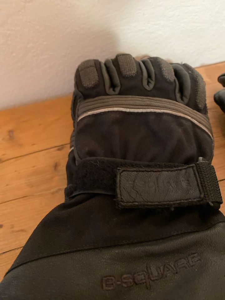 Motorrad Handschuhe in Königsmoos