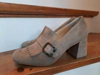 Paul Green Pumps Loafer 38,5 beige 5,5 neuwertig Top Kreis Pinneberg - Quickborn Vorschau