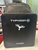 Yuneec Typhoon H Drohne mit ST 16, Transportrucksack & Zubehör Güstrow - Landkreis - Güstrow Vorschau