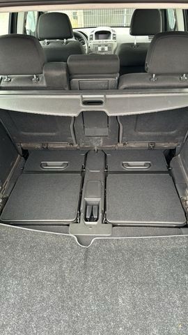 Opel Zafira 1.6 Benzin-Erdgas 7 Sitzer Klima KEIN TÜV in Rotenburg (Wümme)