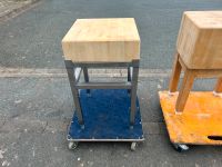 Hackklotz/Hackblock/Hackstock/ überarbeitet/50x50cm Nordrhein-Westfalen - Büren Vorschau