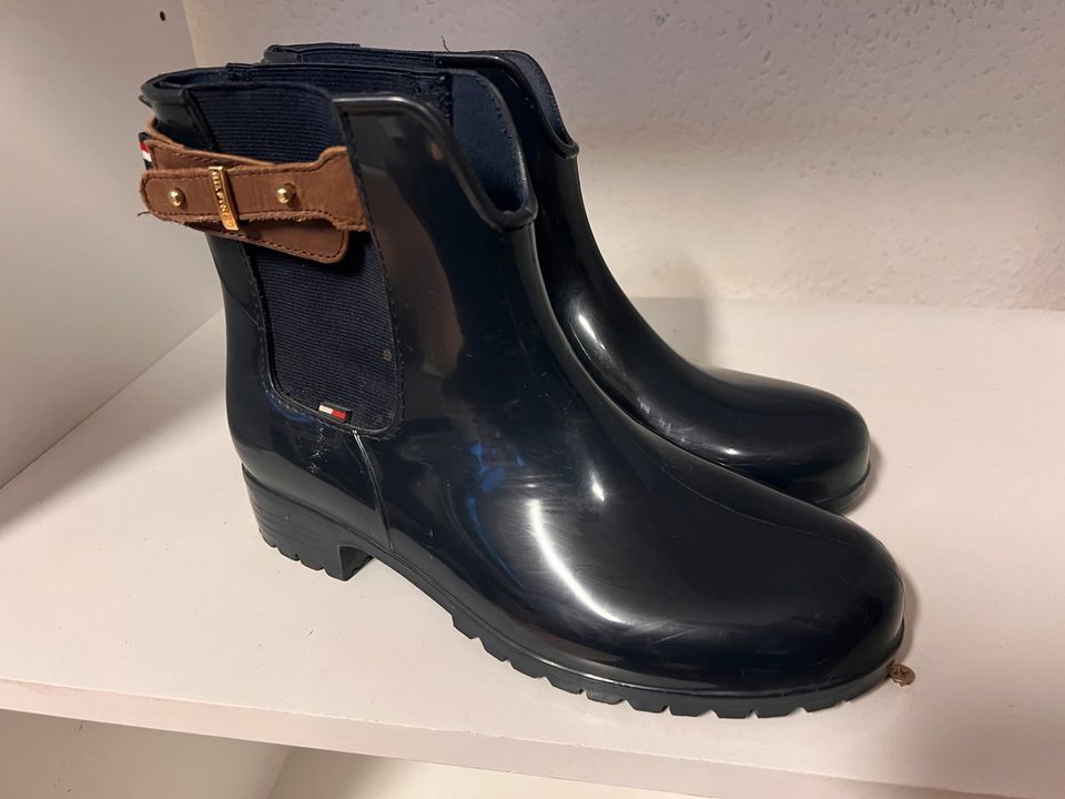 Tommy Hilfiger Damenschuhe Schuhe zzgl 30€ Gutschein in Kiel