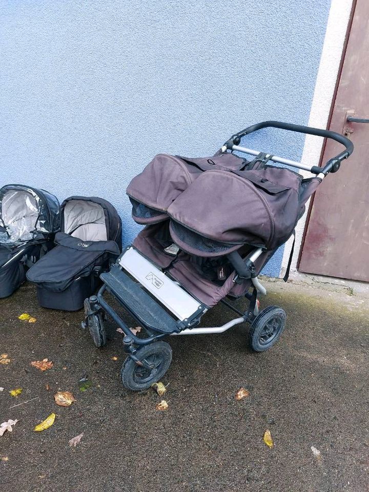 Mountain Buggy Zwillingswagen Geschwisterwagen in Wendeburg