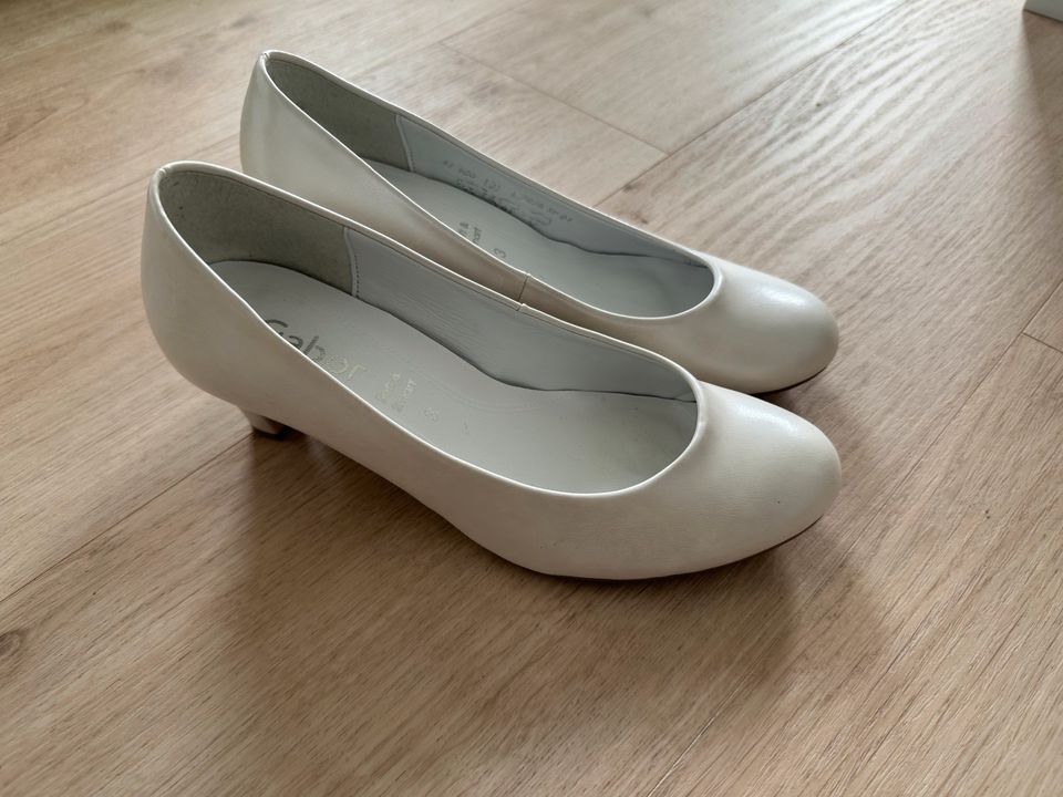 Gabor Schuhe ivory Pumps Größe 3, 35,5 in Burgheim