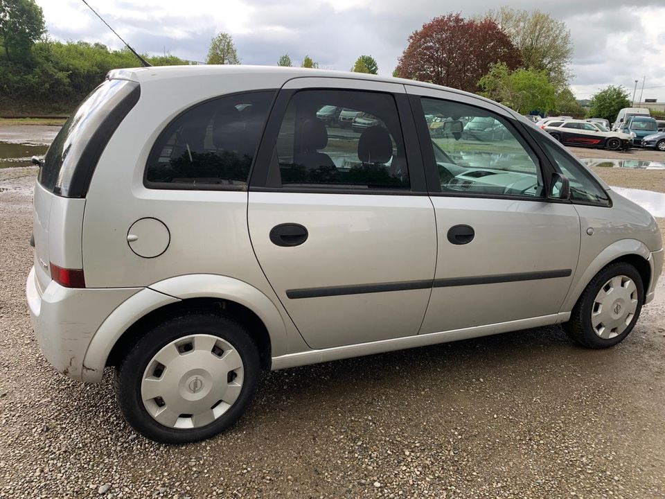 Opel Meriva A 1,4 in Würselen